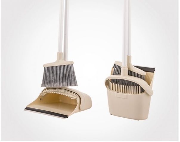 Dustpan with Stick